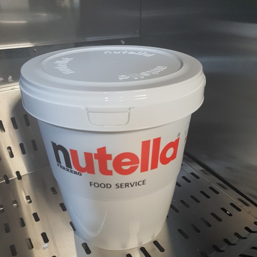 Nutella chocolate hazelnut - nutella,
